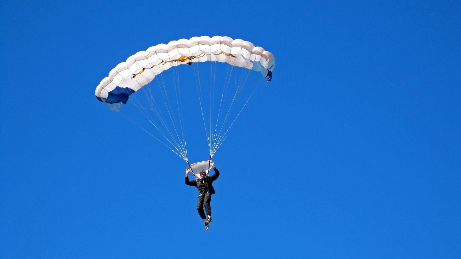 从非洲到英超,喀麦隆式坚韧如何影响特奥的争冠接管时刻