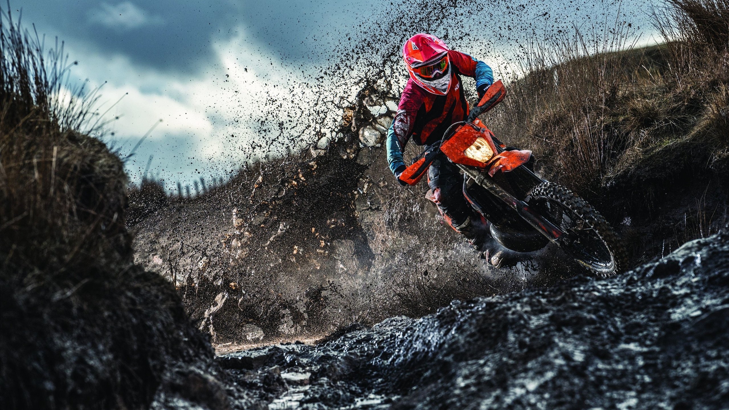 DB电竞下载-逆转之夜,格纳布里的关键一击与中国足球的崭新曙光